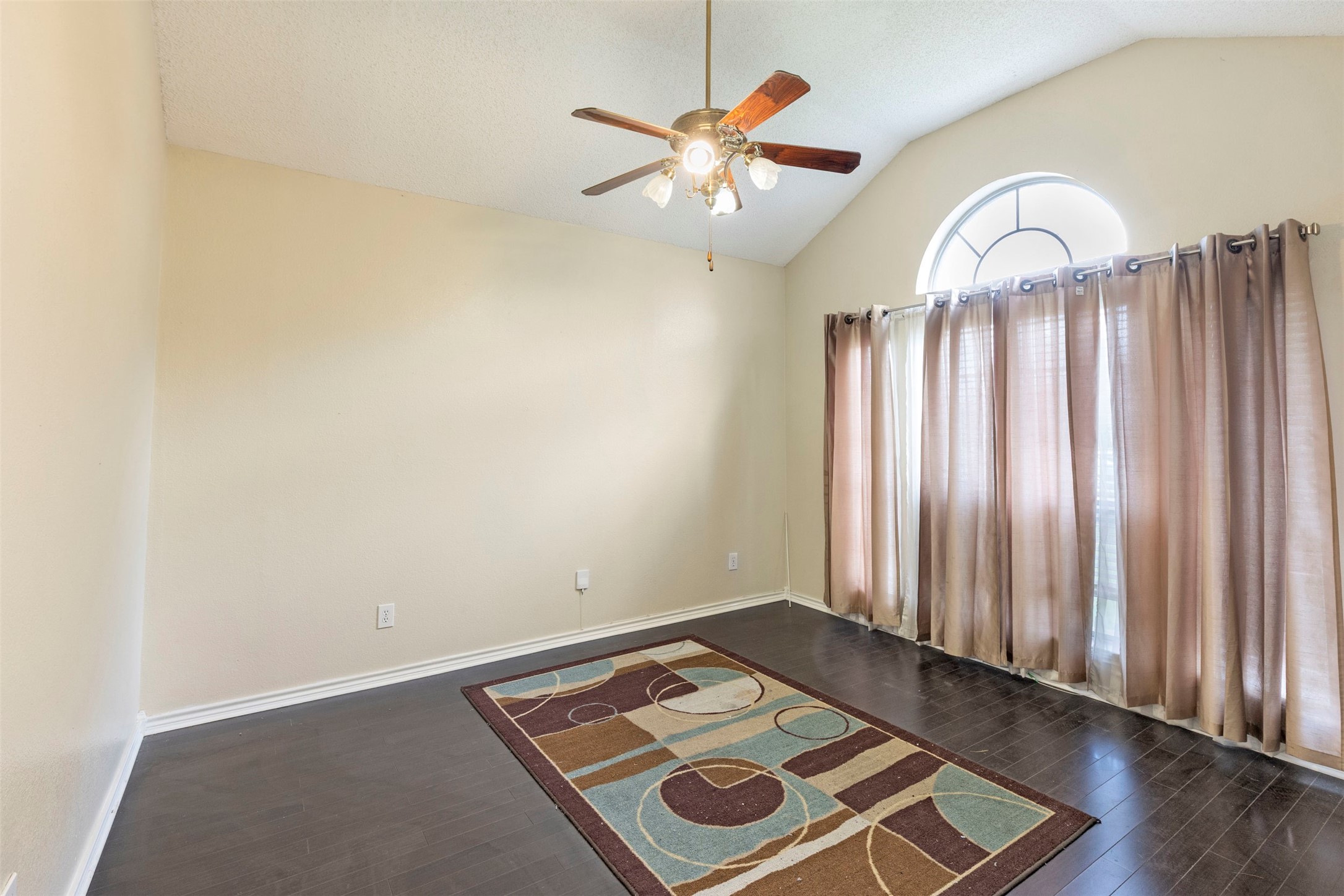 2315 Brisbane Drive Arlington TX 76018