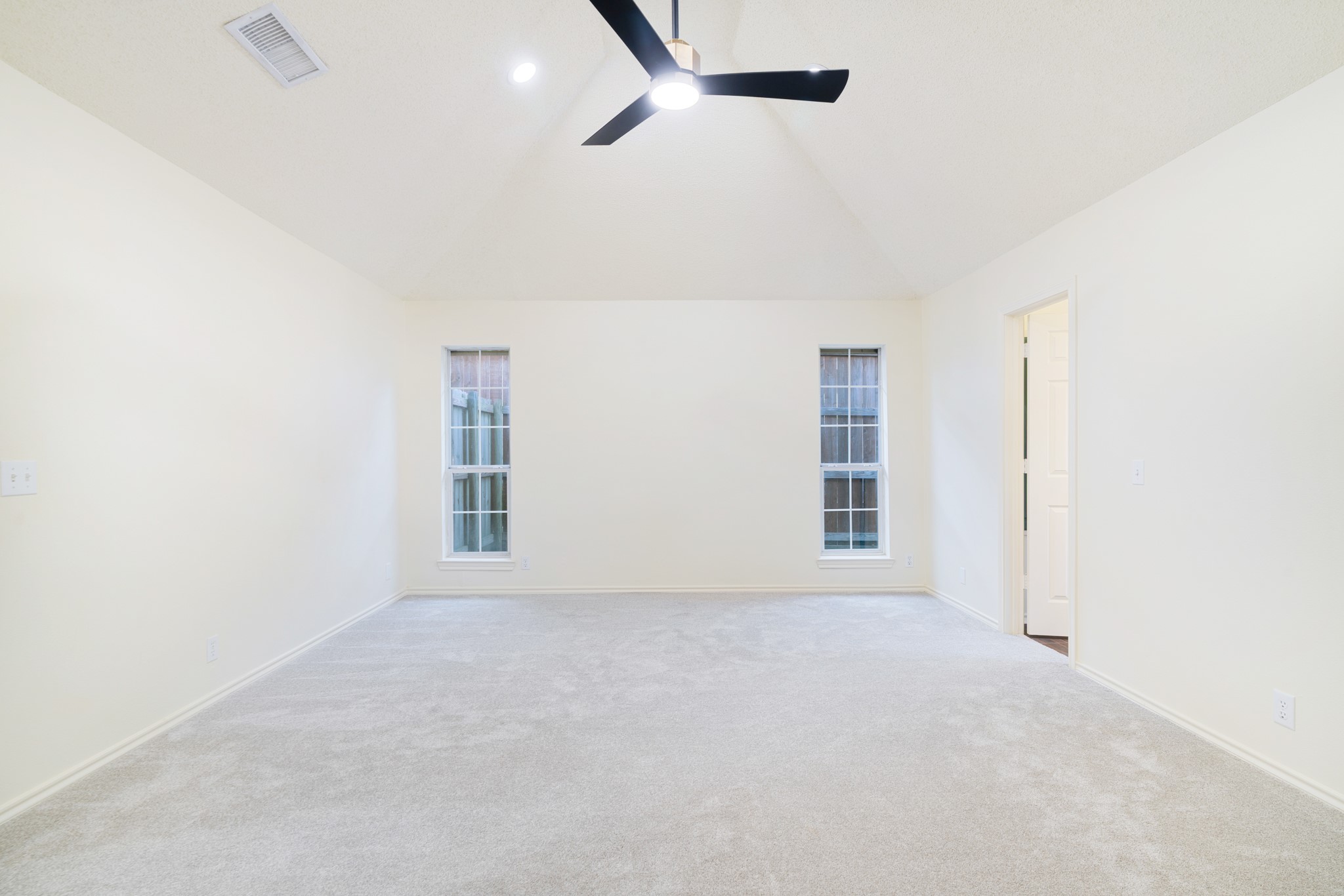 3025 Aspen Paris TX 75462