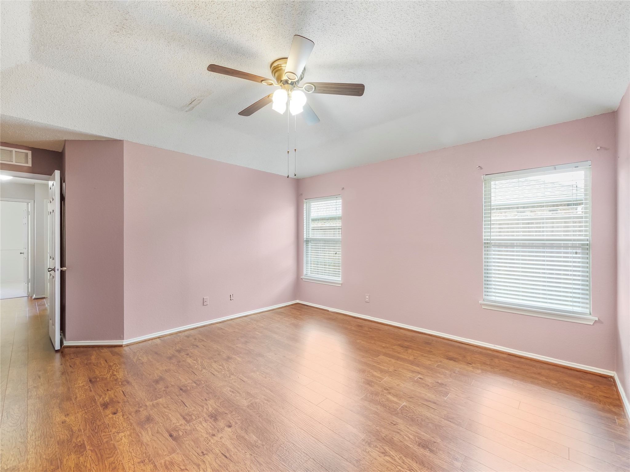 269 E Ridgegate Drive Garland TX 75040