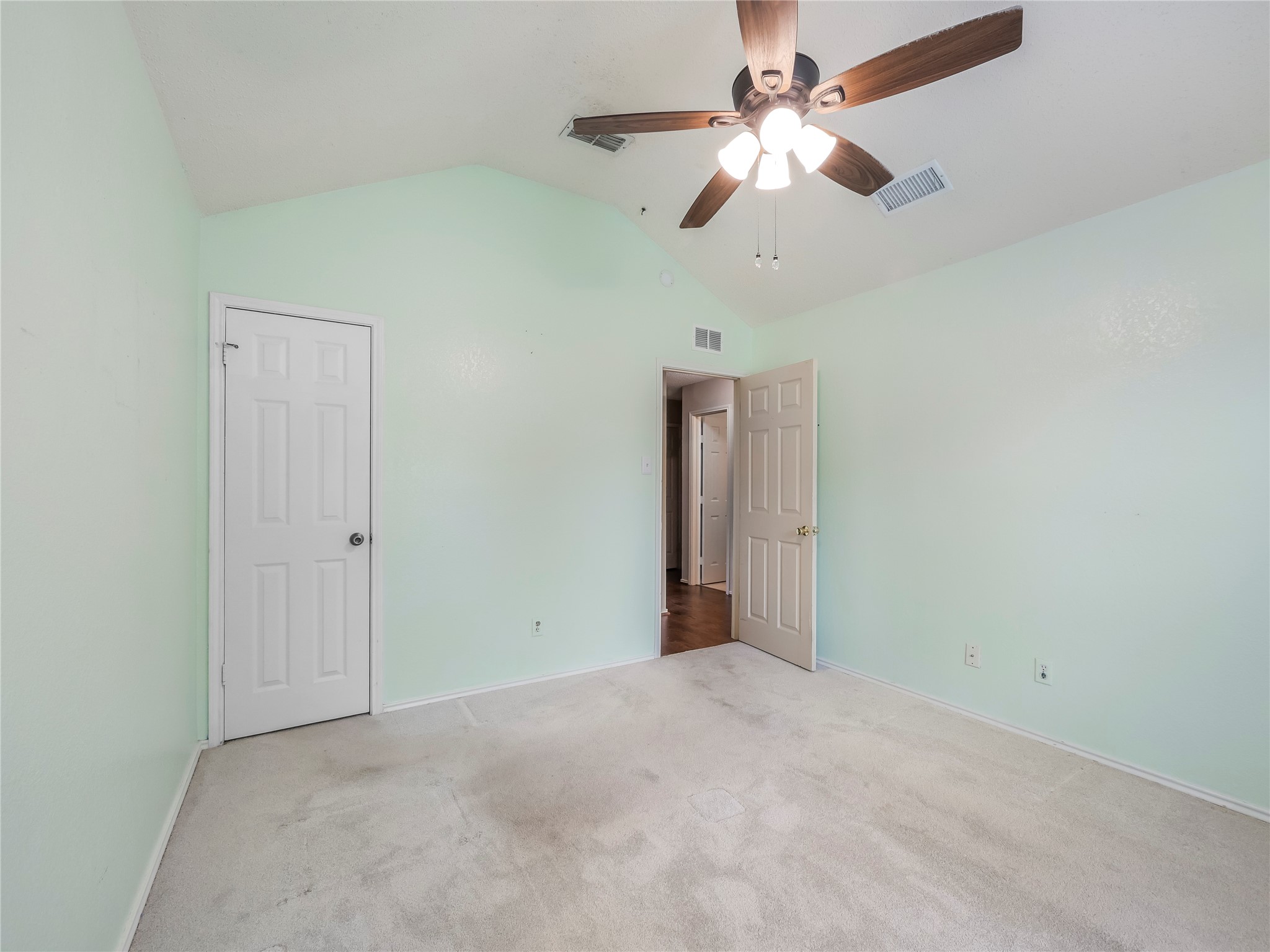 269 E Ridgegate Drive Garland TX 75040