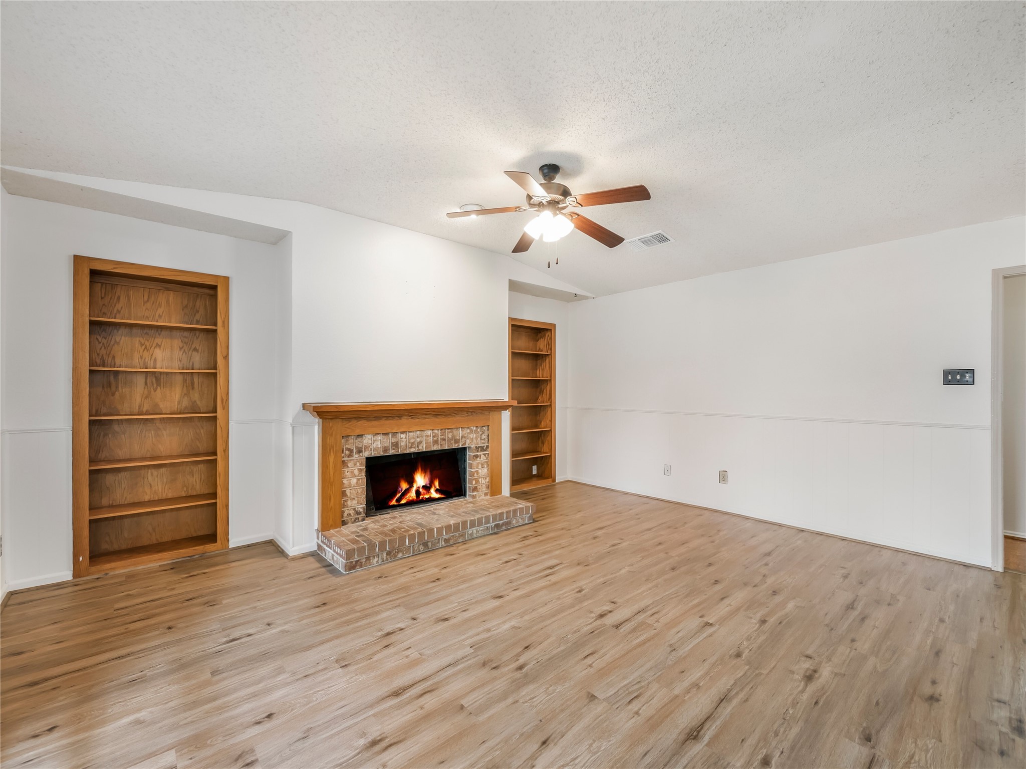 269 E Ridgegate Drive Garland TX 75040