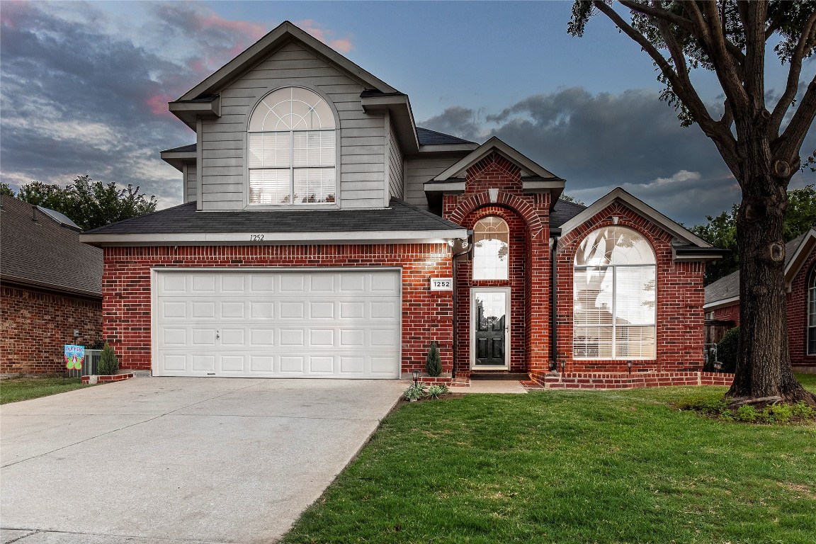 1252 Michael Avenue Lewisville TX 75077