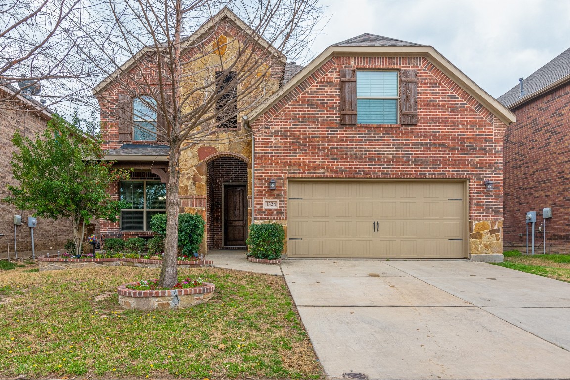 1324 Realoaks Drive Fort Worth TX 76131