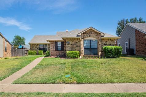 1311 Crestwood Court Allen TX 75002