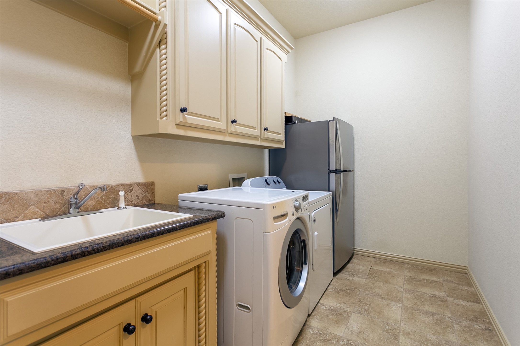 7905 Hallmark Drive North Richland Hills TX 76182