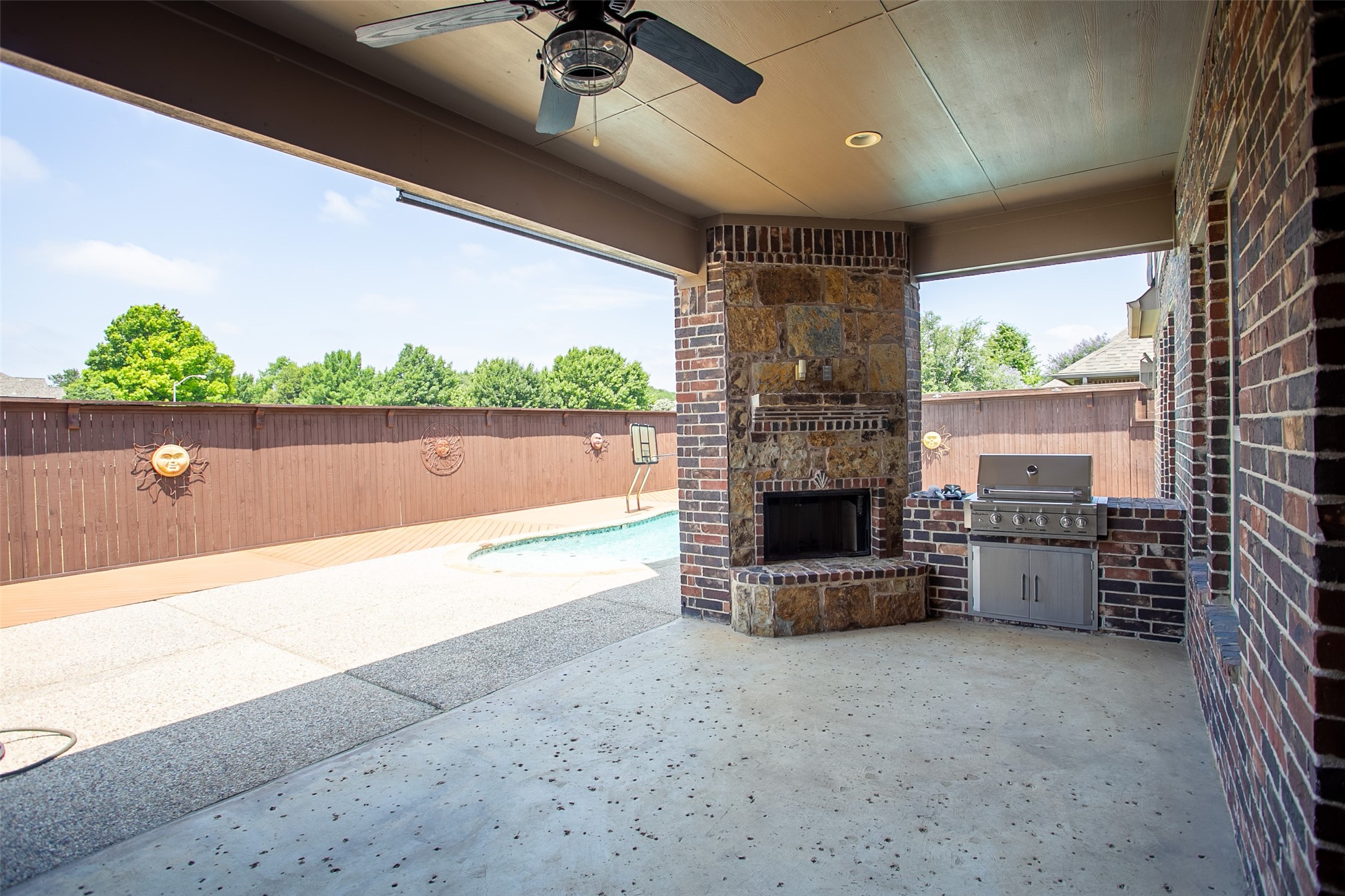 7905 Hallmark Drive North Richland Hills TX 76182