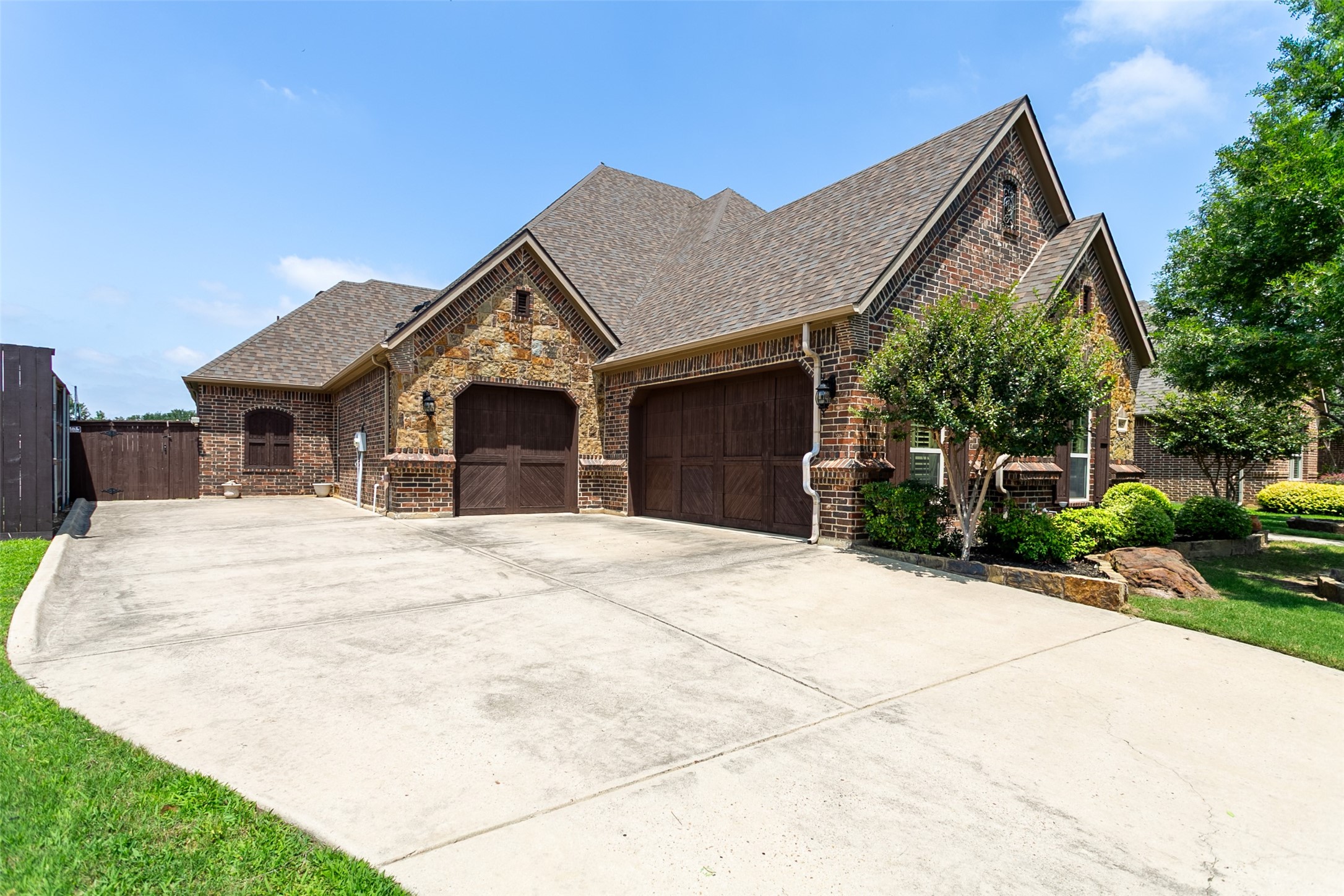 7905 Hallmark Drive North Richland Hills TX 76182