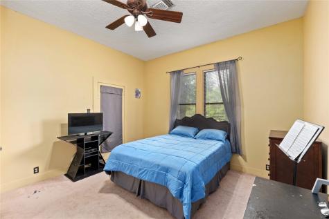 204 S Nueces Street Coleman TX 76834