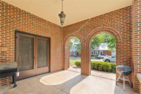 204 S Nueces Street Coleman TX 76834