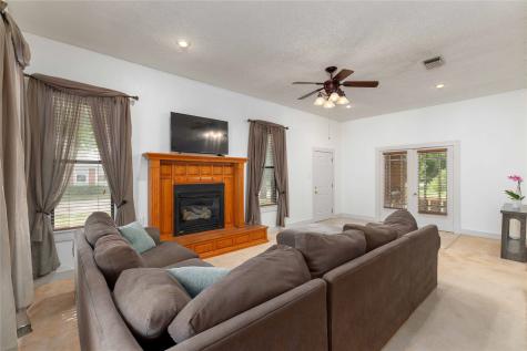 204 S Nueces Street Coleman TX 76834