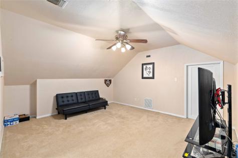 204 S Nueces Street Coleman TX 76834