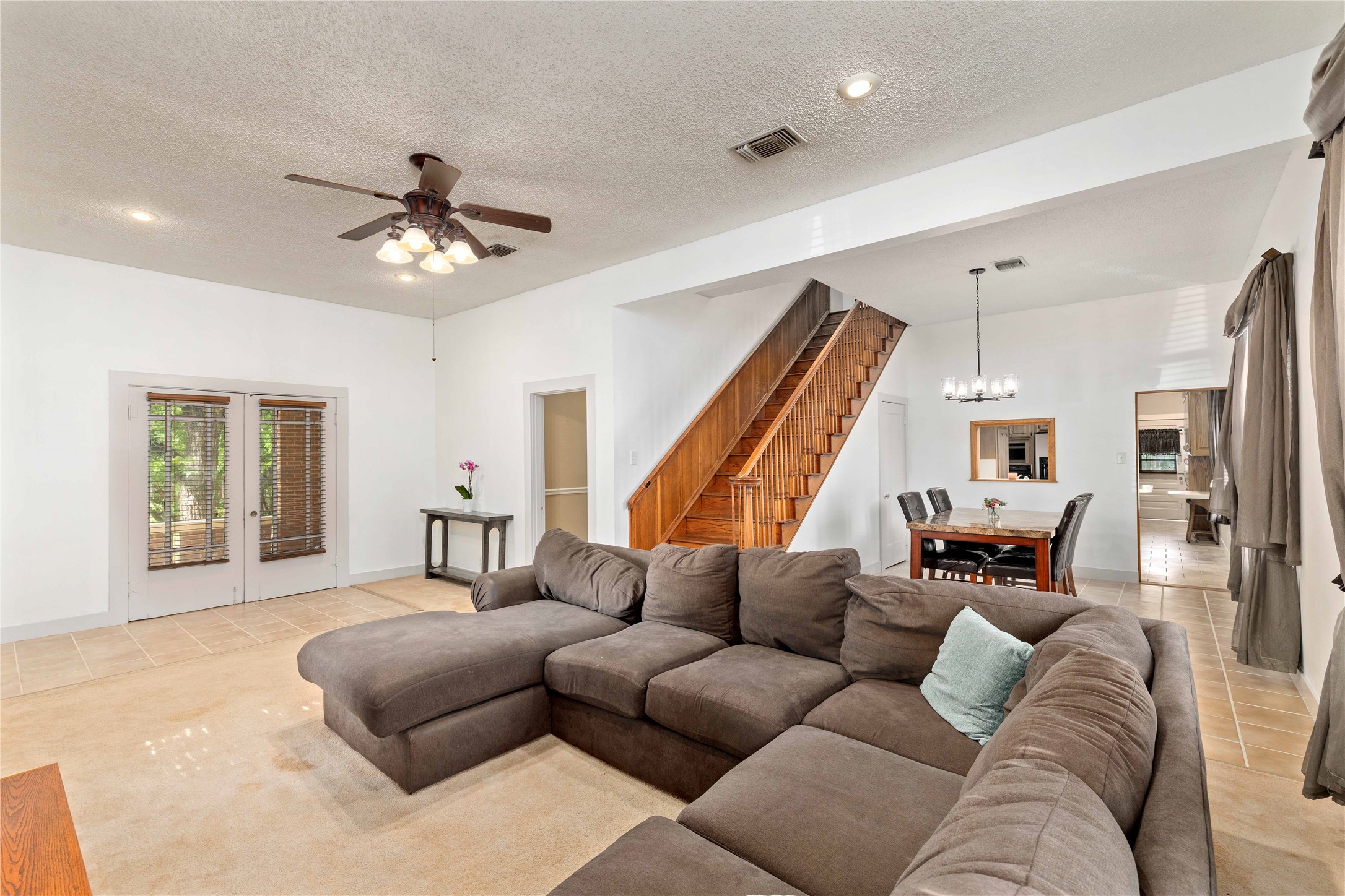 204 S Nueces Street Coleman TX 76834
