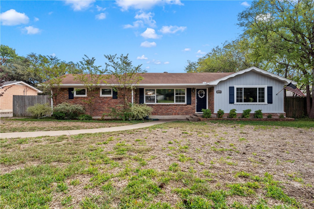 7108 Shady Oaks Drive Waco TX 76710