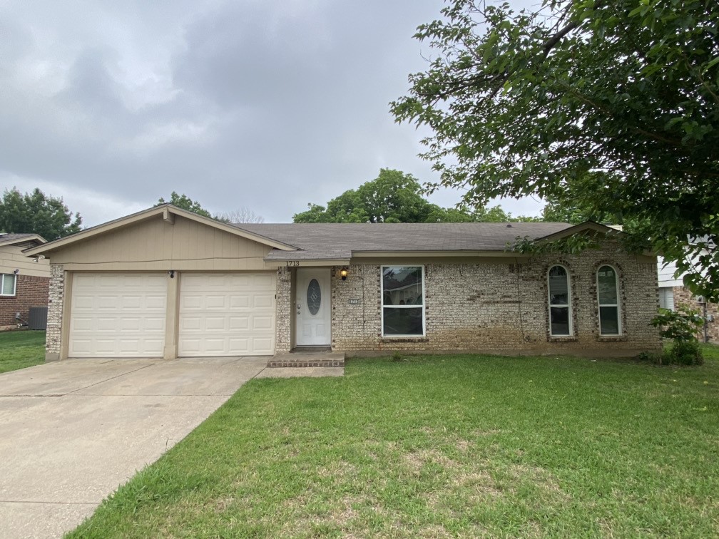1713 Galahad Lane Arlington TX 76014
