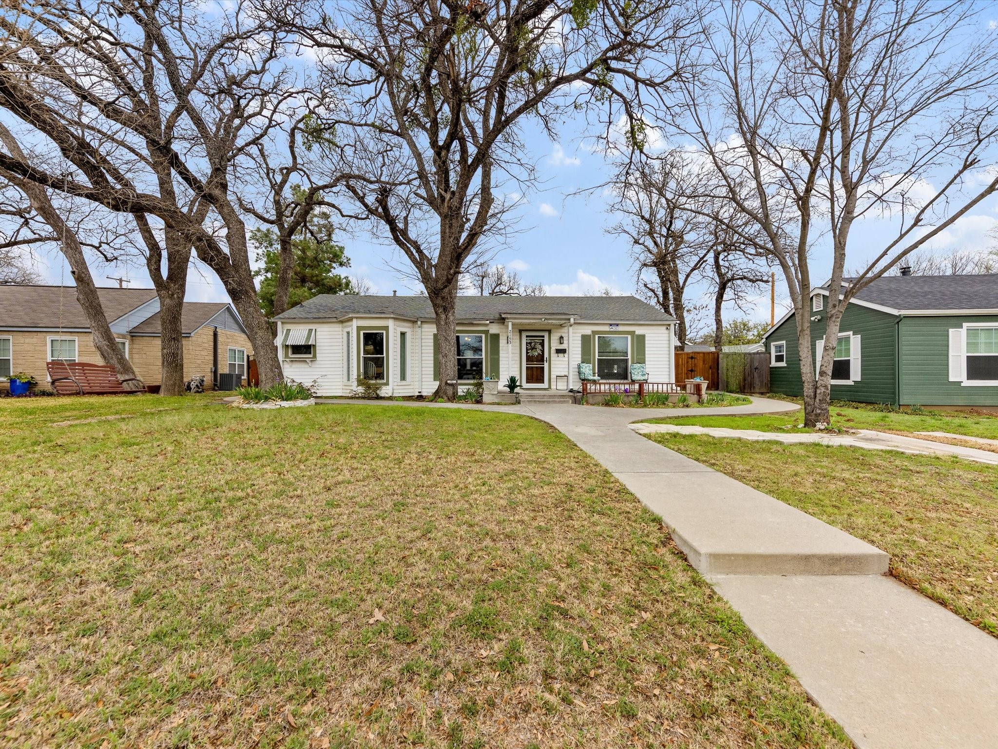 2153 W Lotus Avenue Fort Worth TX 76111