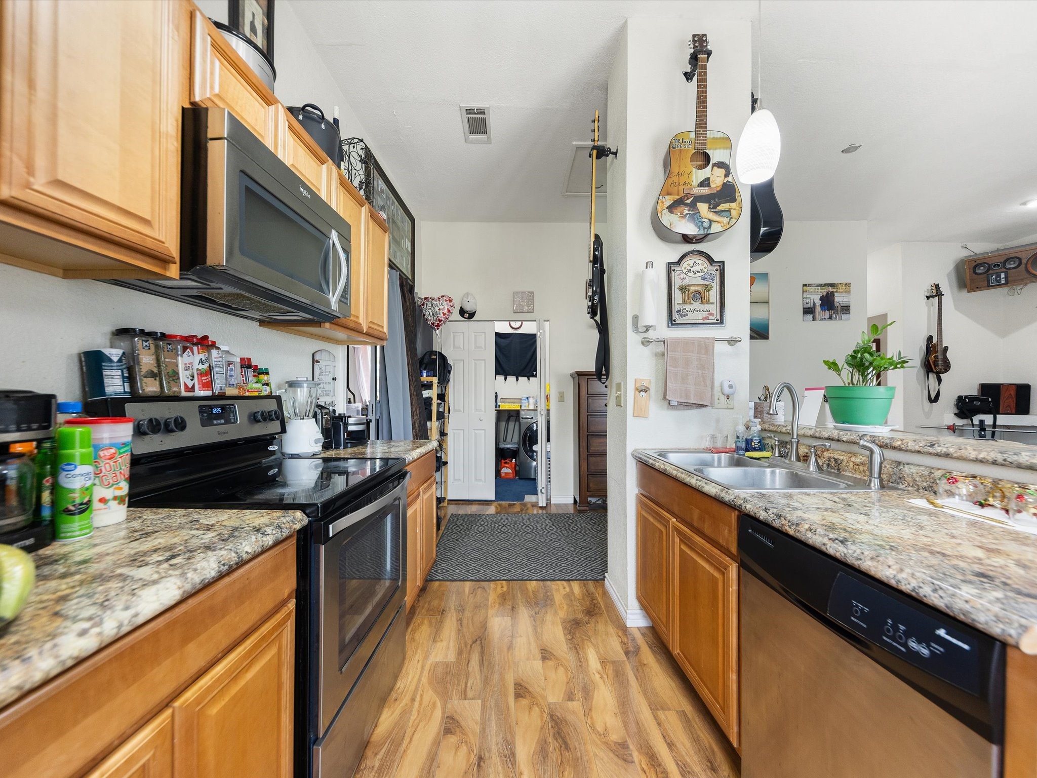 2153 W Lotus Avenue Fort Worth TX 76111
