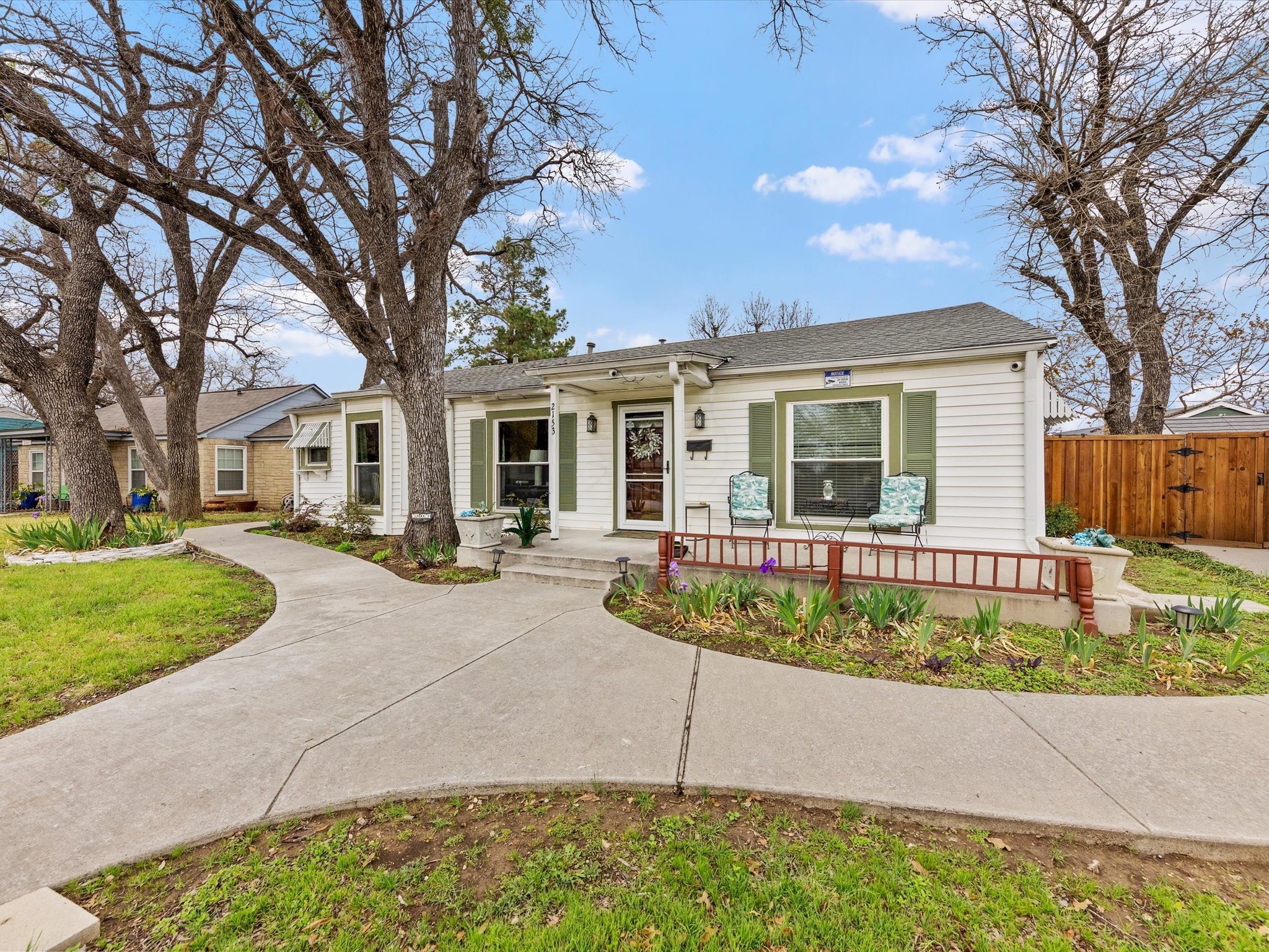 2153 W Lotus Avenue Fort Worth TX 76111
