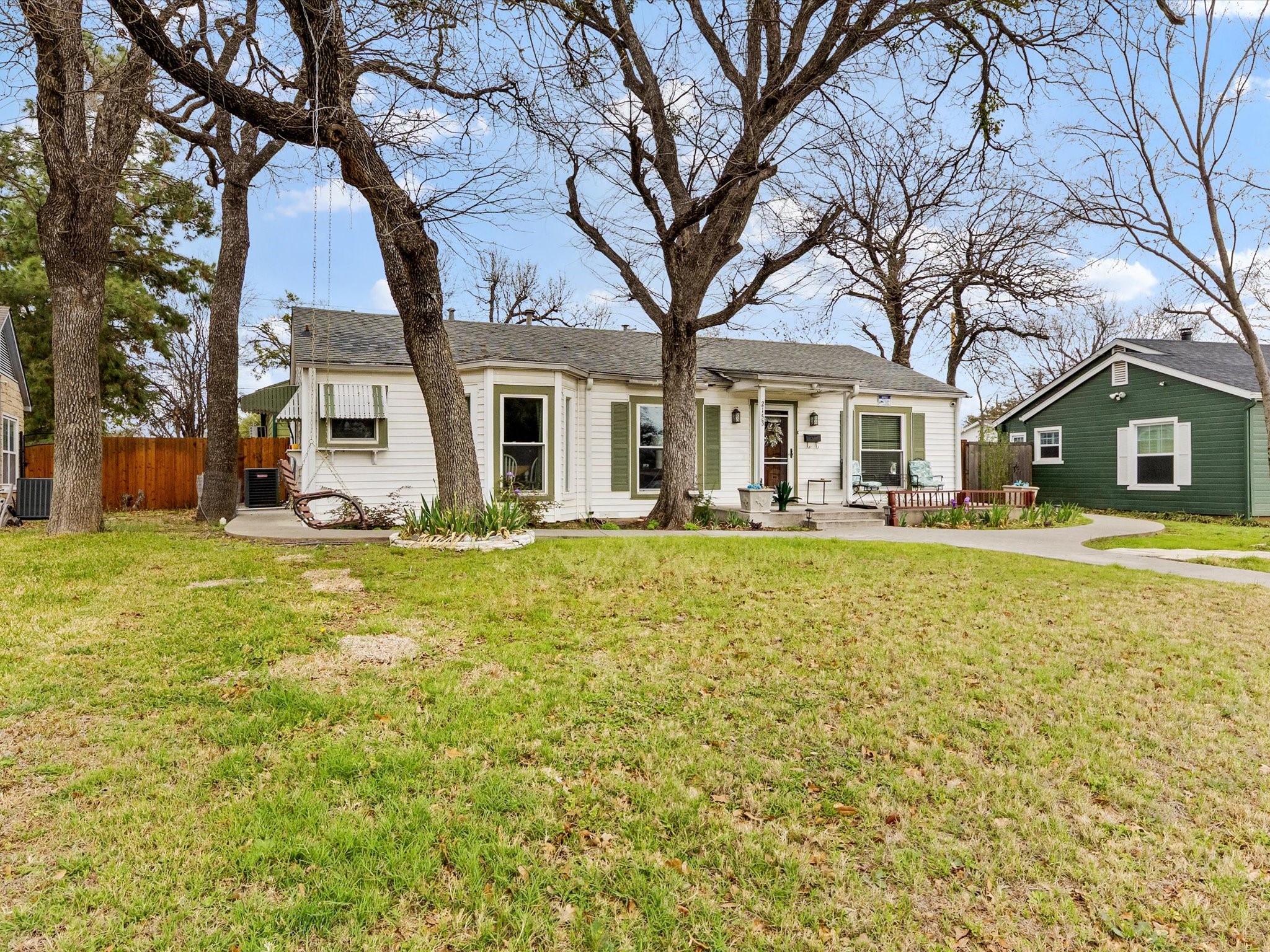 2153 W Lotus Avenue Fort Worth TX 76111