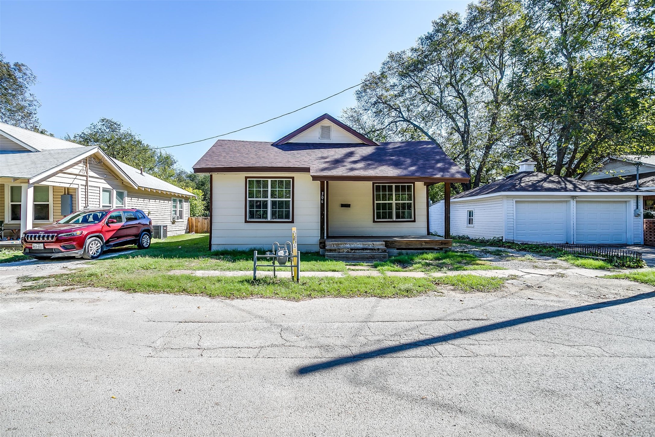 306 N Ivy Street Hillsboro TX 76645