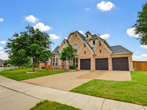 7315 Vienta Point Grand Prairie TX 75054