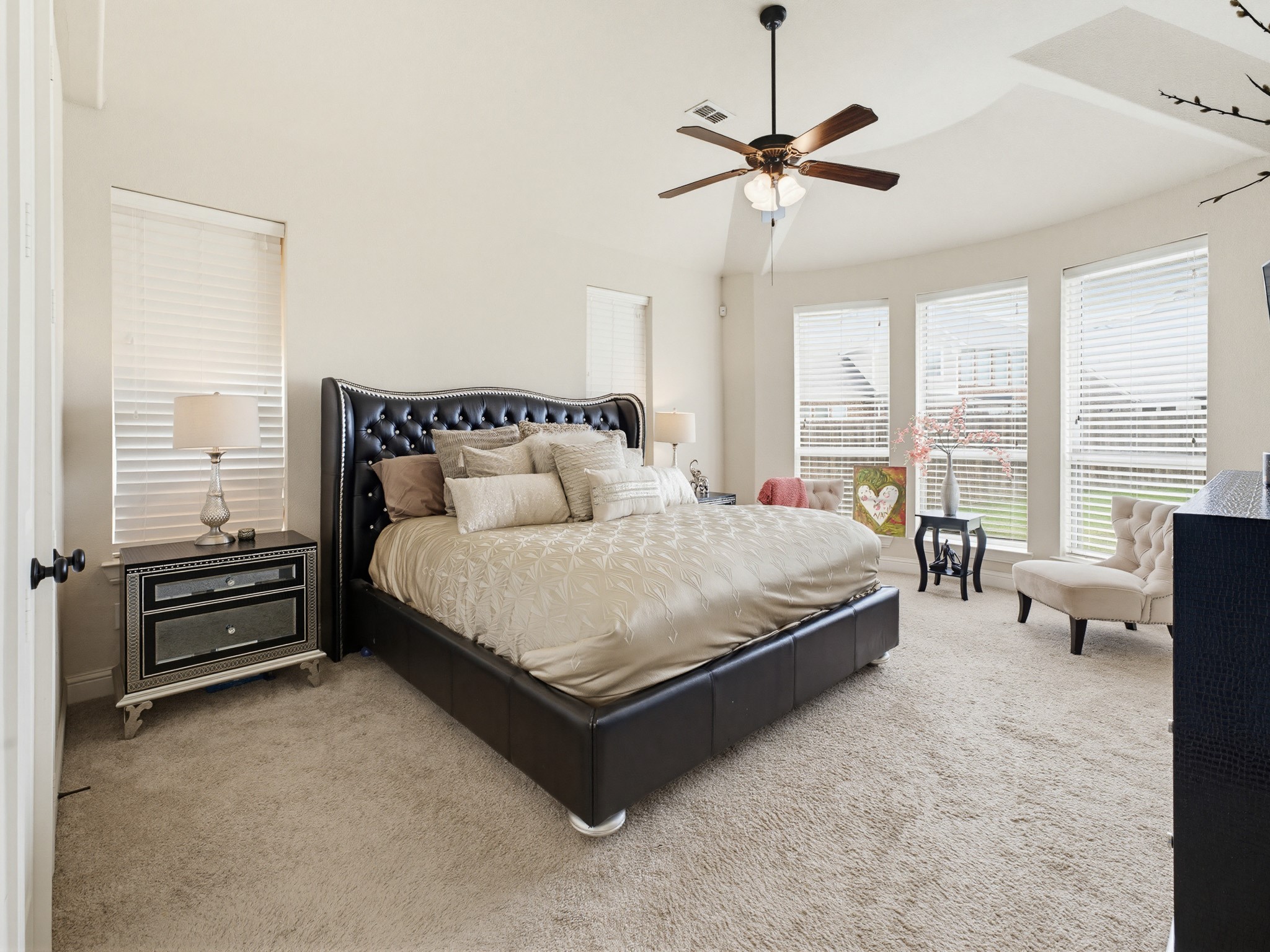 7315 Vienta Point Grand Prairie TX 75054