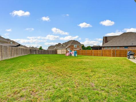 7315 Vienta Point Grand Prairie TX 75054