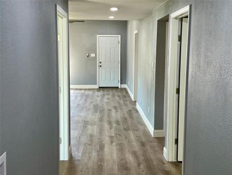 712 W Bond Street Denison TX 75020