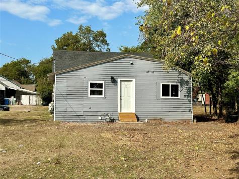 712 W Bond Street Denison TX 75020