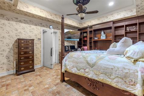 1 Creekside Drive Greenville TX 75402