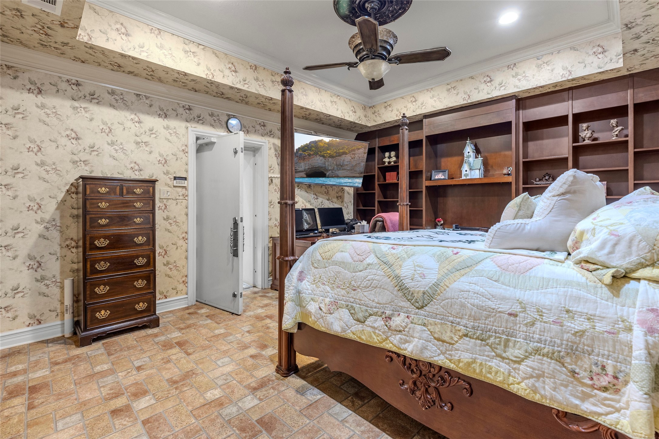 1 Creekside Drive Greenville TX 75402