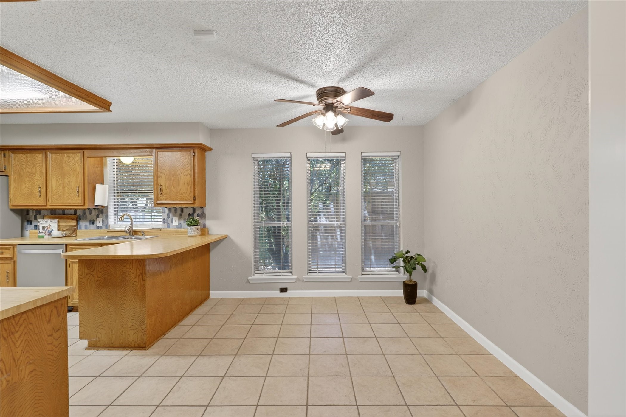 900 E Berkeley Drive Richardson TX 75081