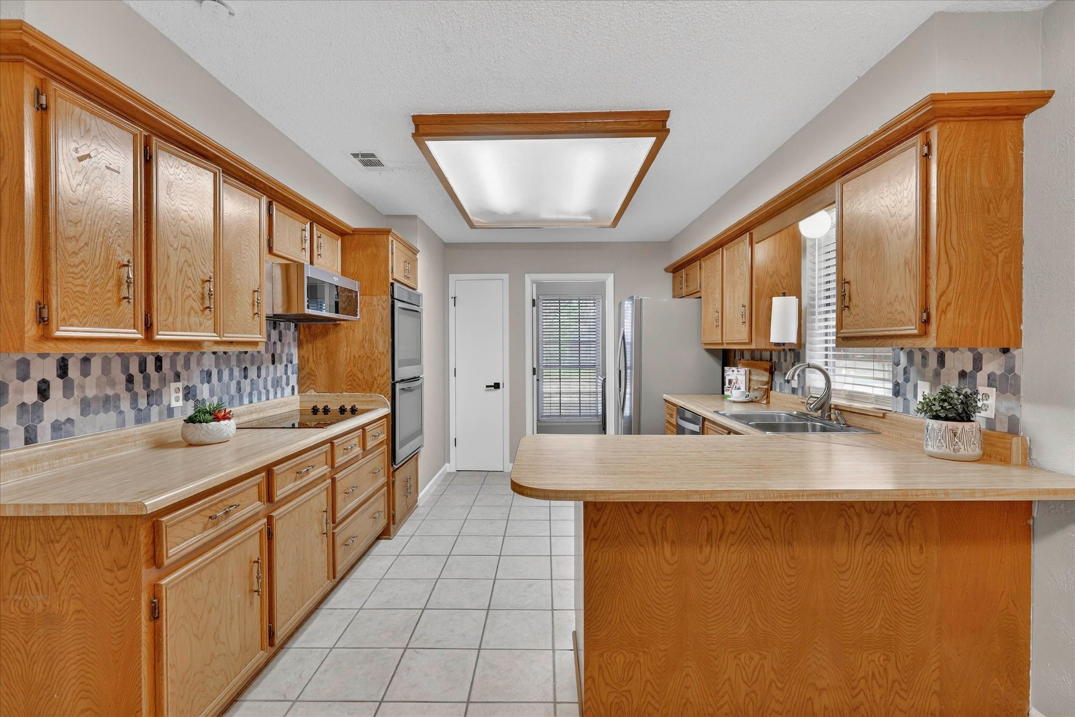 900 E Berkeley Drive Richardson TX 75081