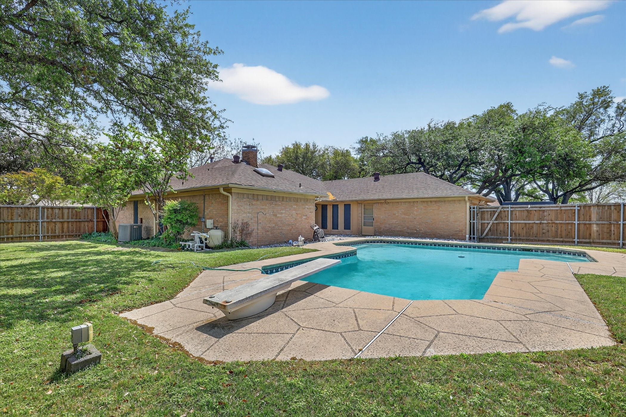 900 E Berkeley Drive Richardson TX 75081