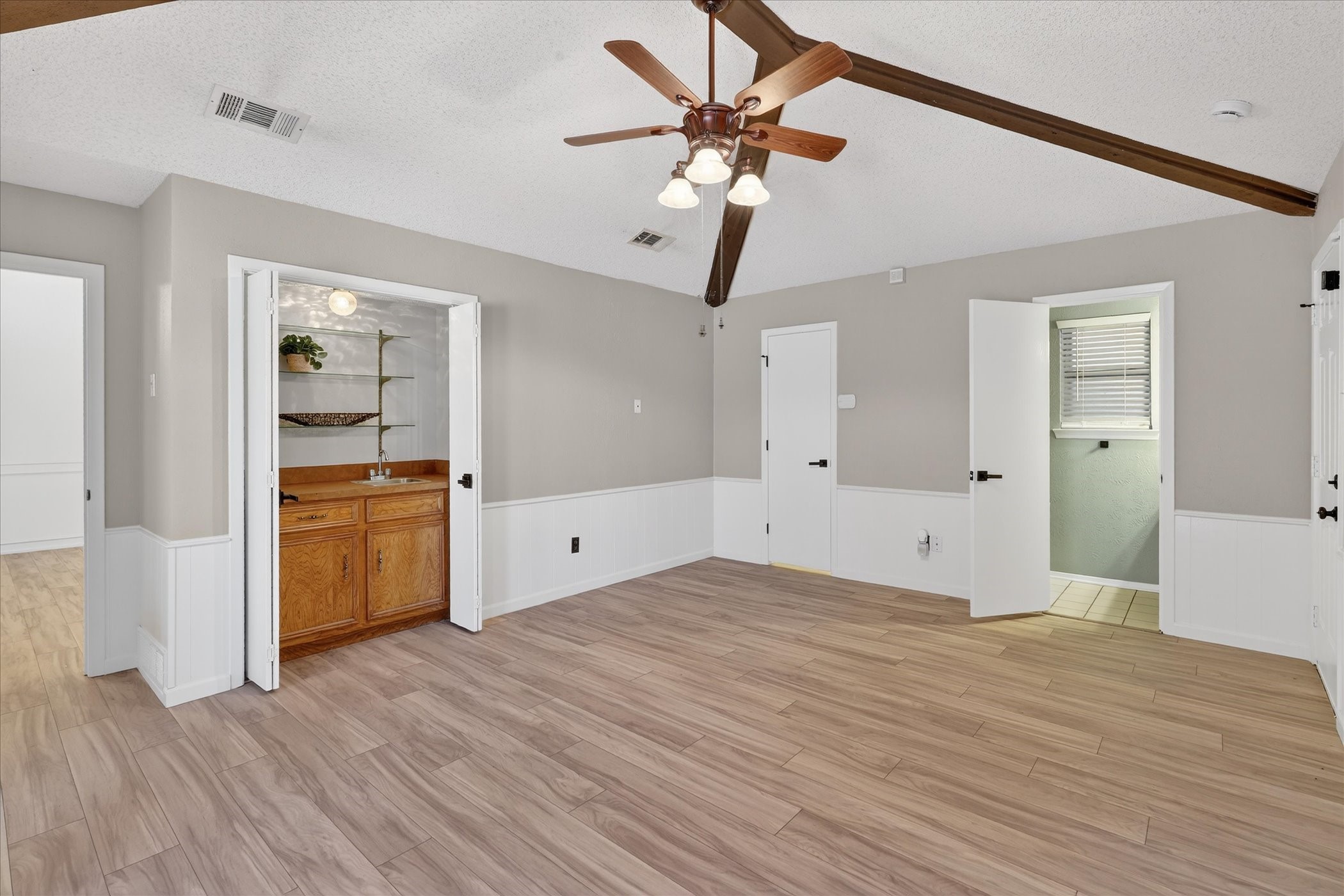 900 E Berkeley Drive Richardson TX 75081