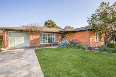 11367 Lanewood Circle Dallas TX 75218