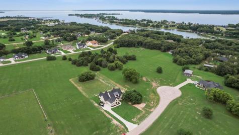 209 Waverunner Court Corsicana TX 75109