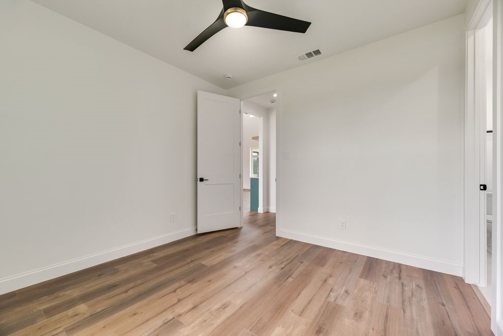 209 Waverunner Court Corsicana TX 75109