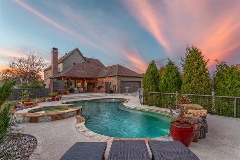 122 Forest Hills Circle Gunter TX 75058