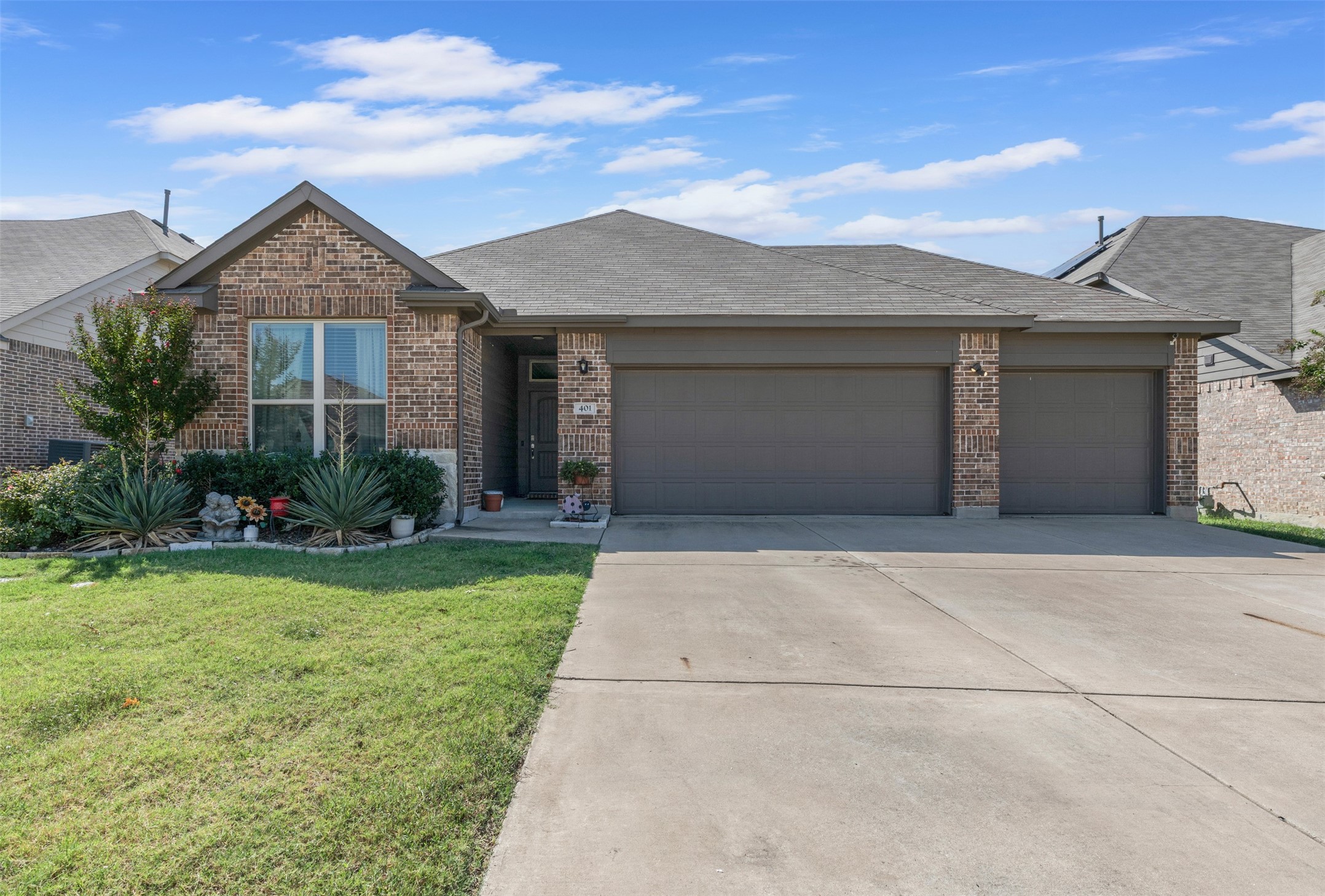 401 Evans Drive Van Alstyne TX 75495