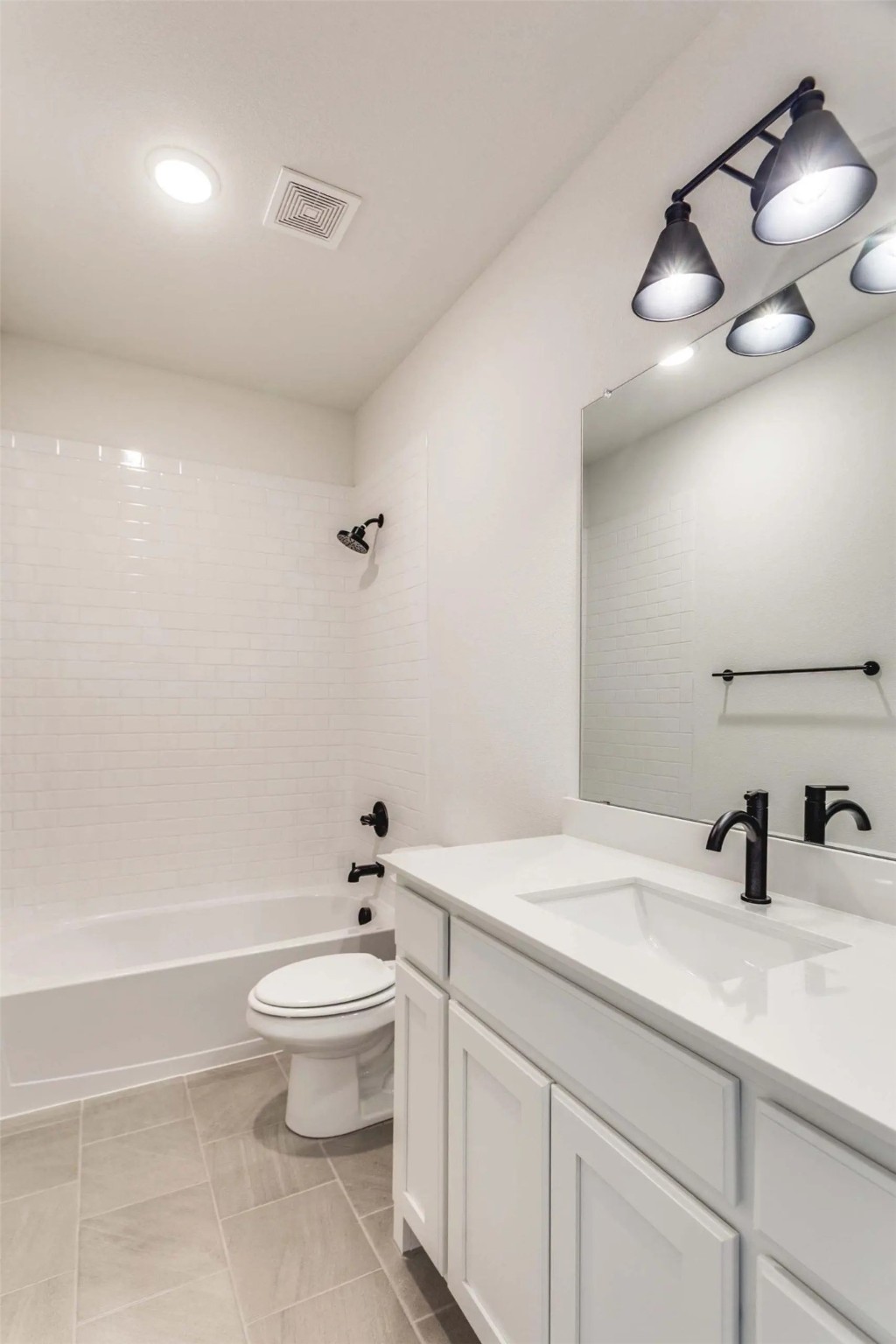 514 Hillcrest Circle Justin TX 76247