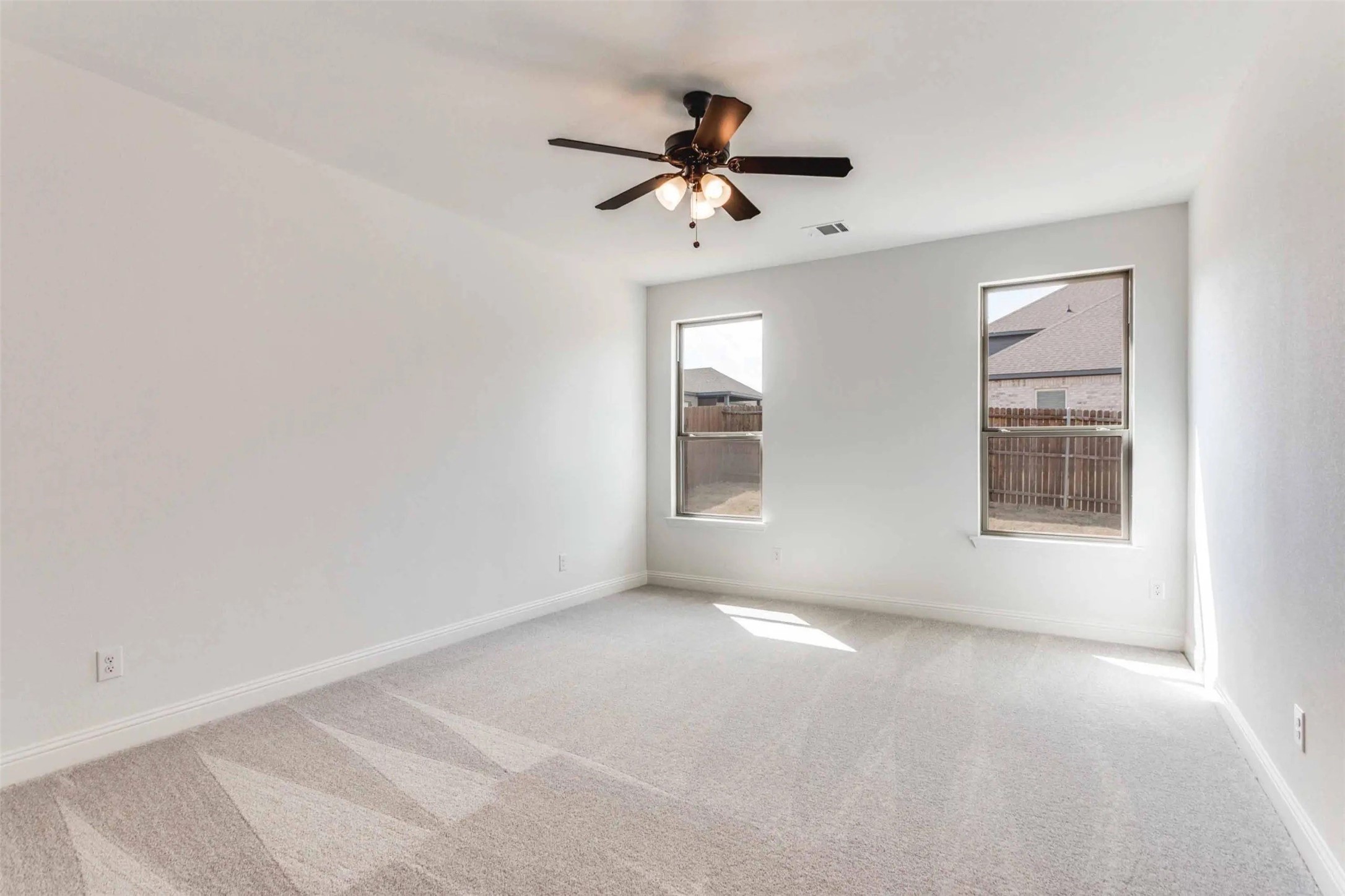514 Hillcrest Circle Justin TX 76247