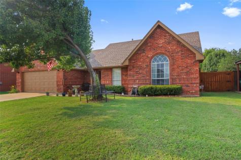 102 Radecke Road Krum TX 76249
