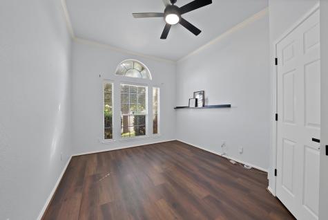 717 Ridgehill Drive Burleson TX 76028