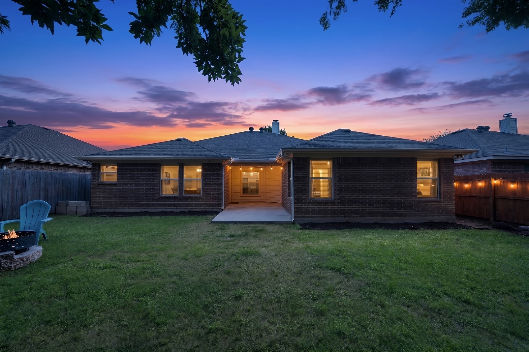 717 Ridgehill Drive Burleson TX 76028