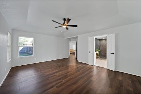 717 Ridgehill Drive Burleson TX 76028