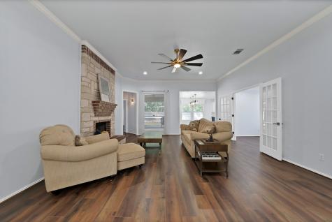 717 Ridgehill Drive Burleson TX 76028