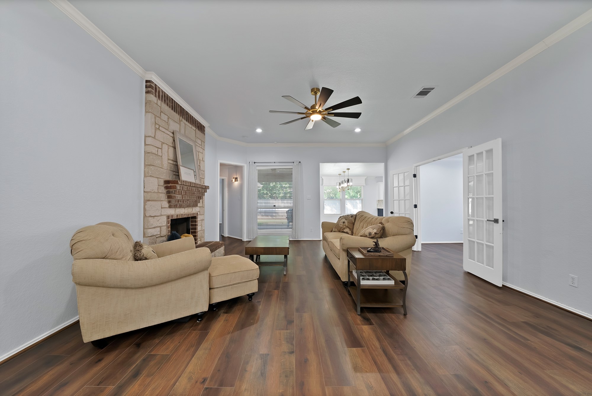 717 Ridgehill Drive Burleson TX 76028