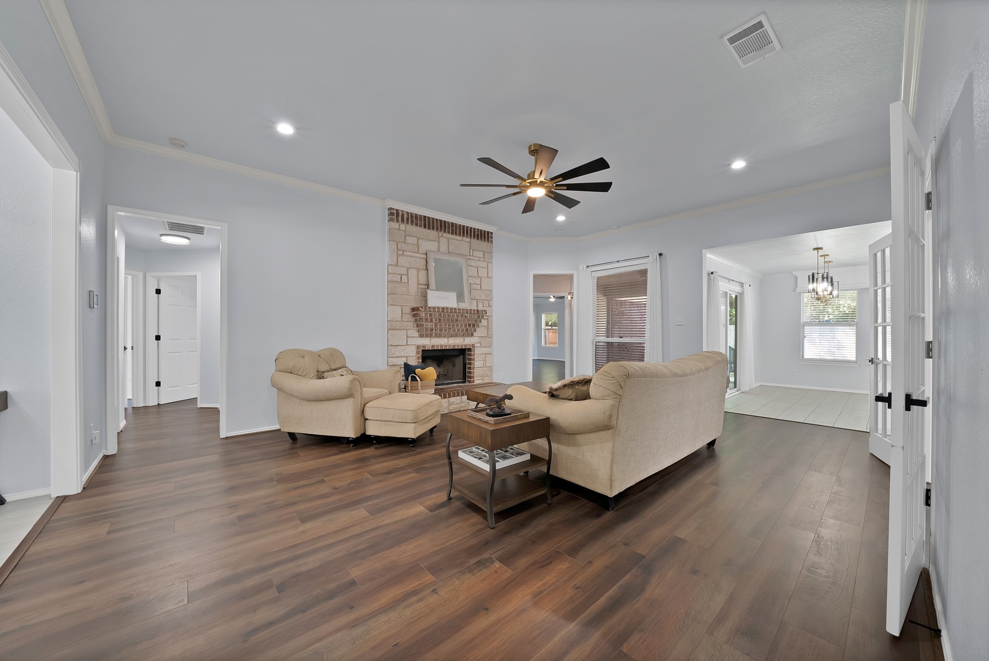 717 Ridgehill Drive Burleson TX 76028