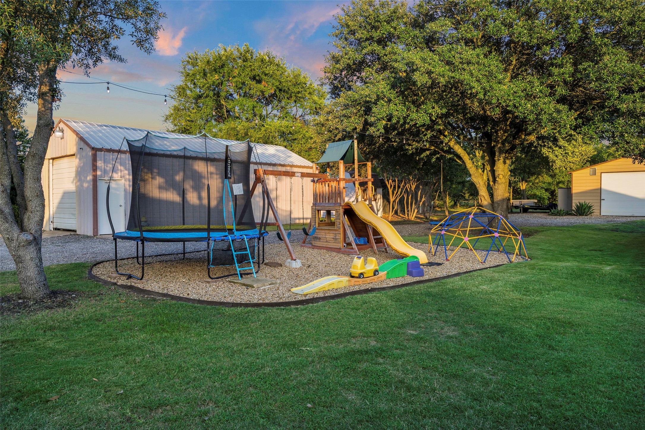 410 Water Street Seagoville TX 75159