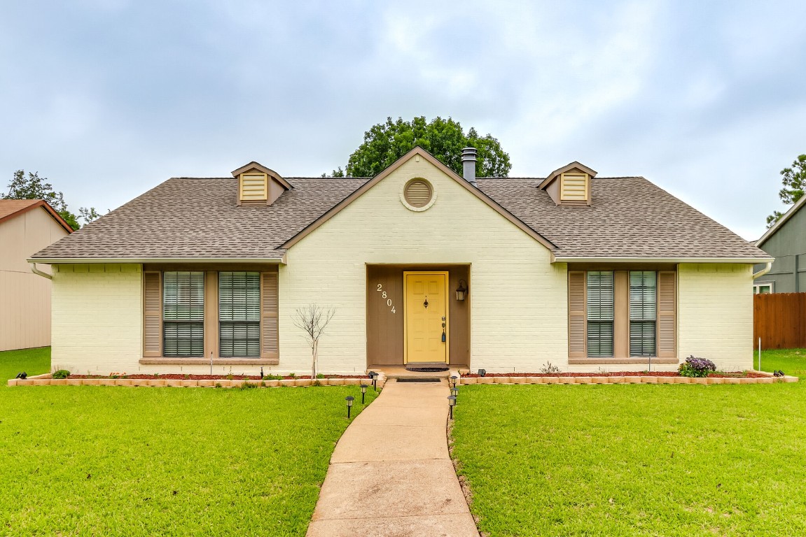 2804 Edinburg Lane Flower Mound TX 75028
